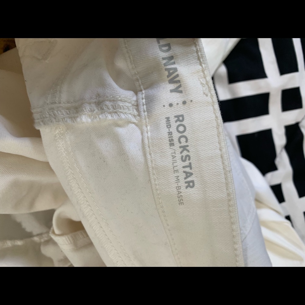 Withe Jeans - Picture 4 of 5